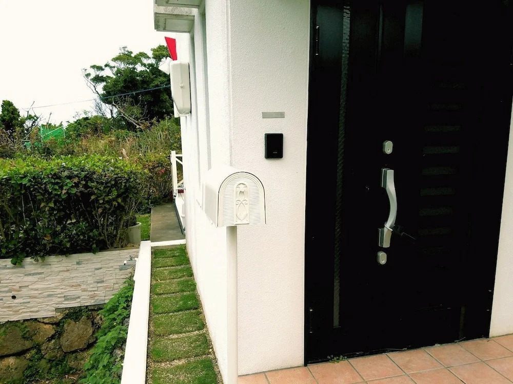 Rose Terrace Bise