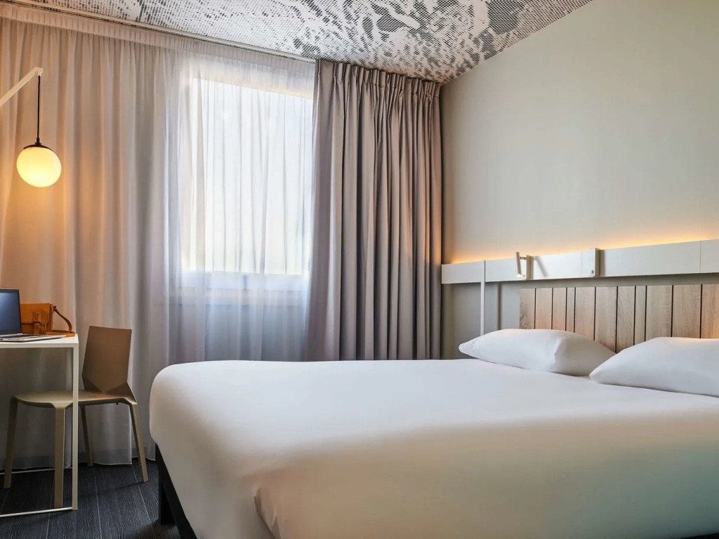Ibis Montlhery Paris Sud