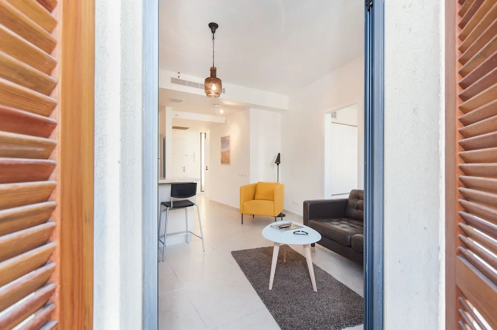 Sea N' Rent Selected Apartments