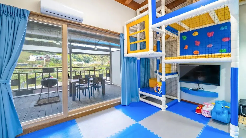 GaPyeong Lucerne kids Spa Pension