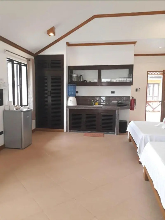 Bruce Beach Resort