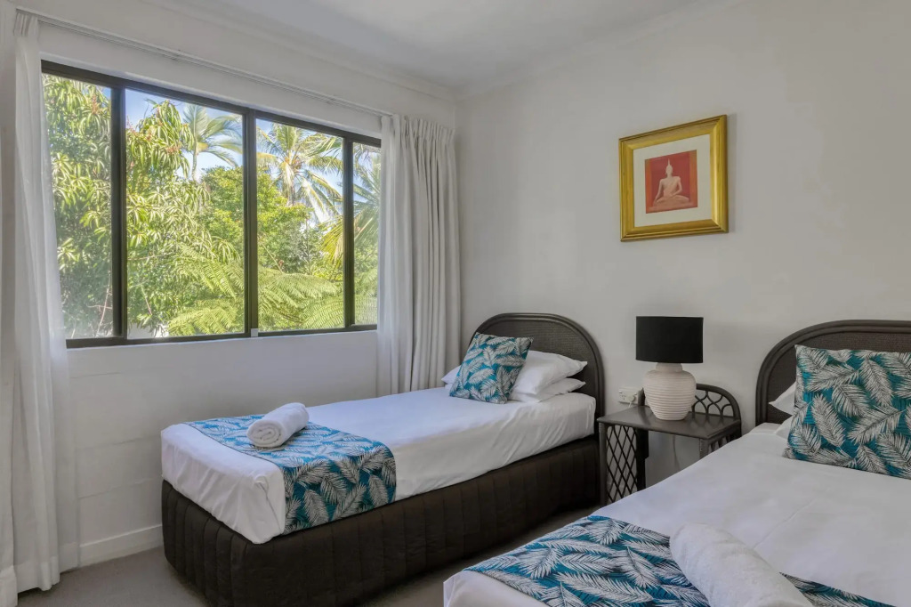 Seascape Holidays - Tropical Reef Apartments