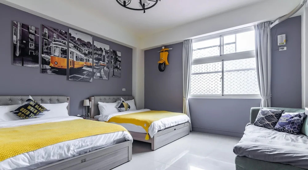Shan Hostel