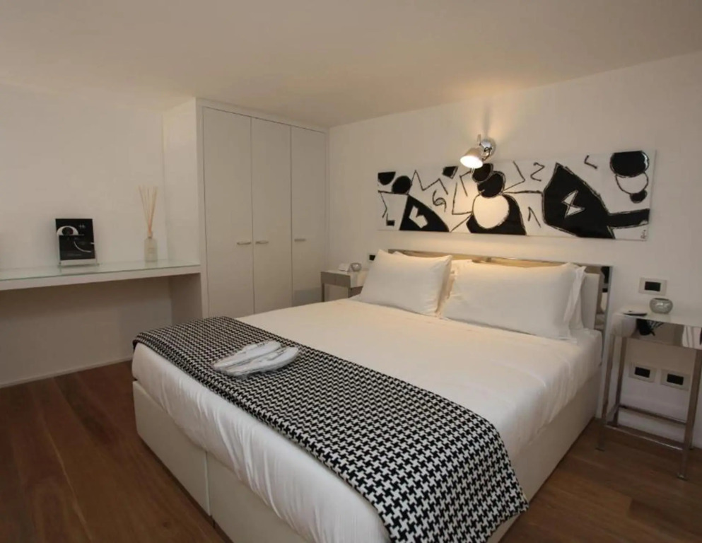 LHP Suite Roma Piazza del Popolo