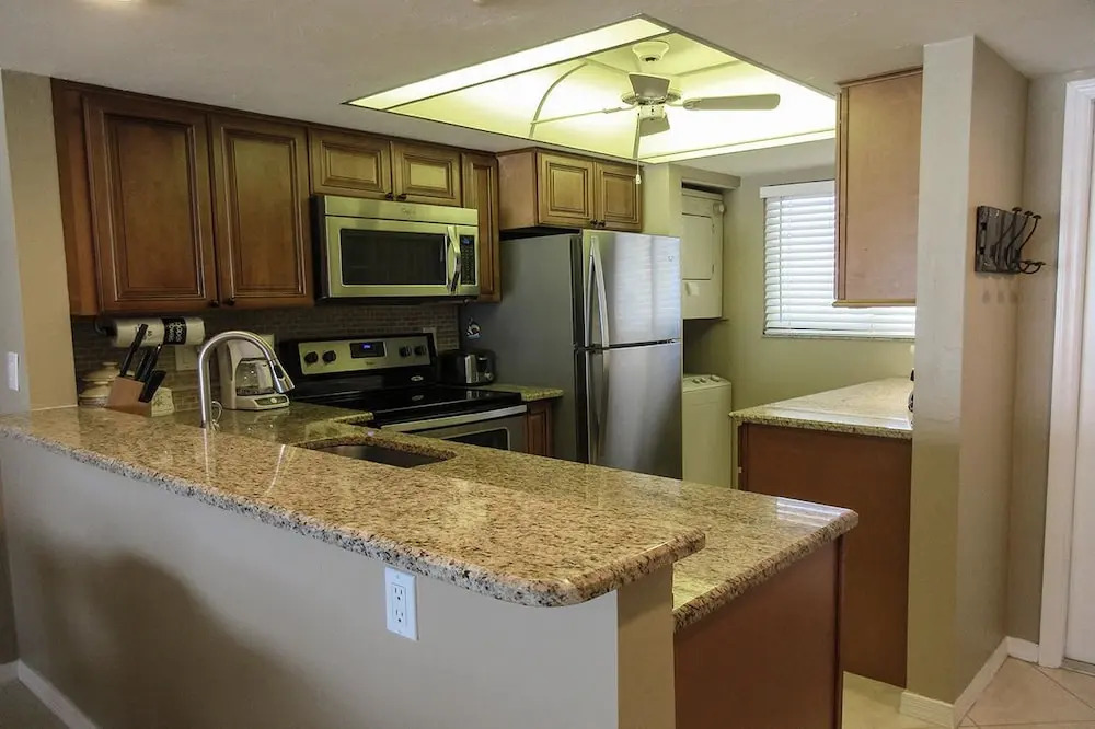 Carlos Pointe 512 2 Bedrooms 2 Bathrooms Condo