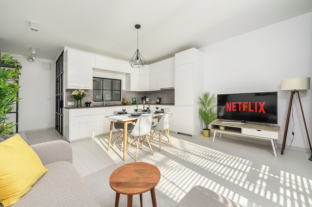 Lumina Family apartment with patio