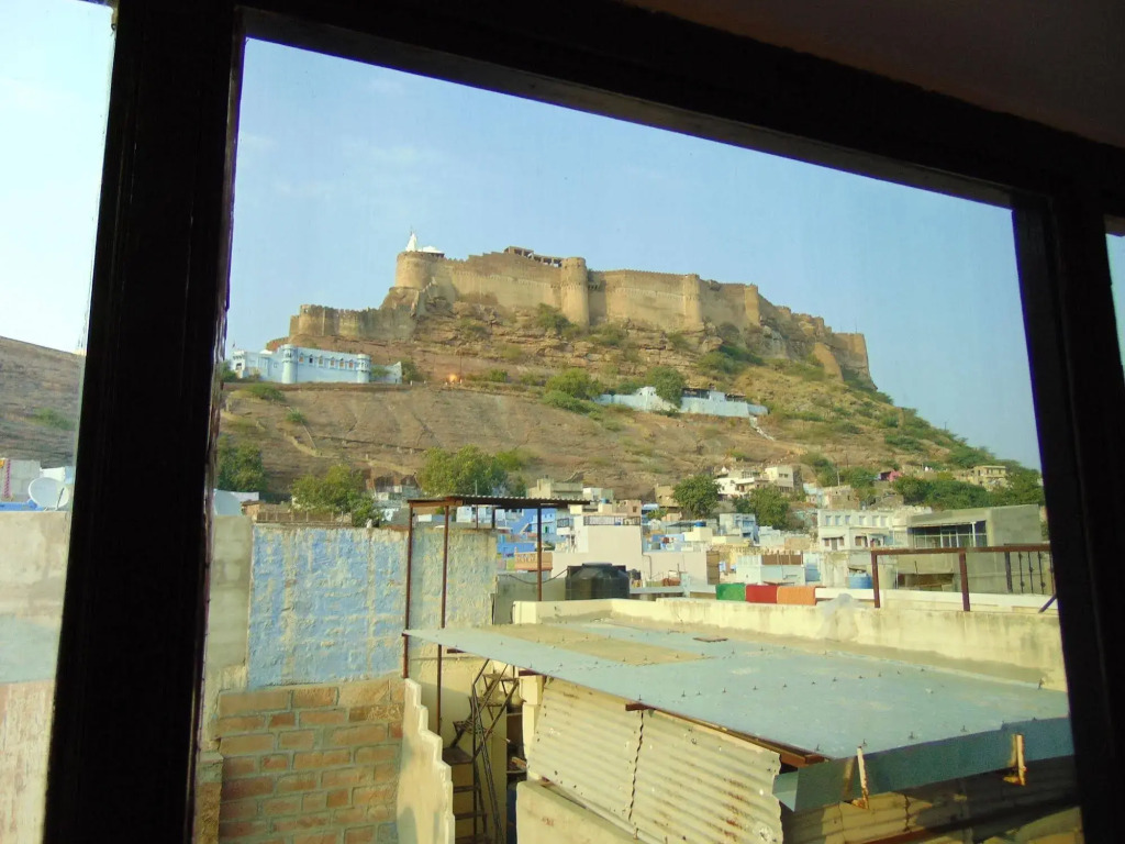 Shahi Guest House