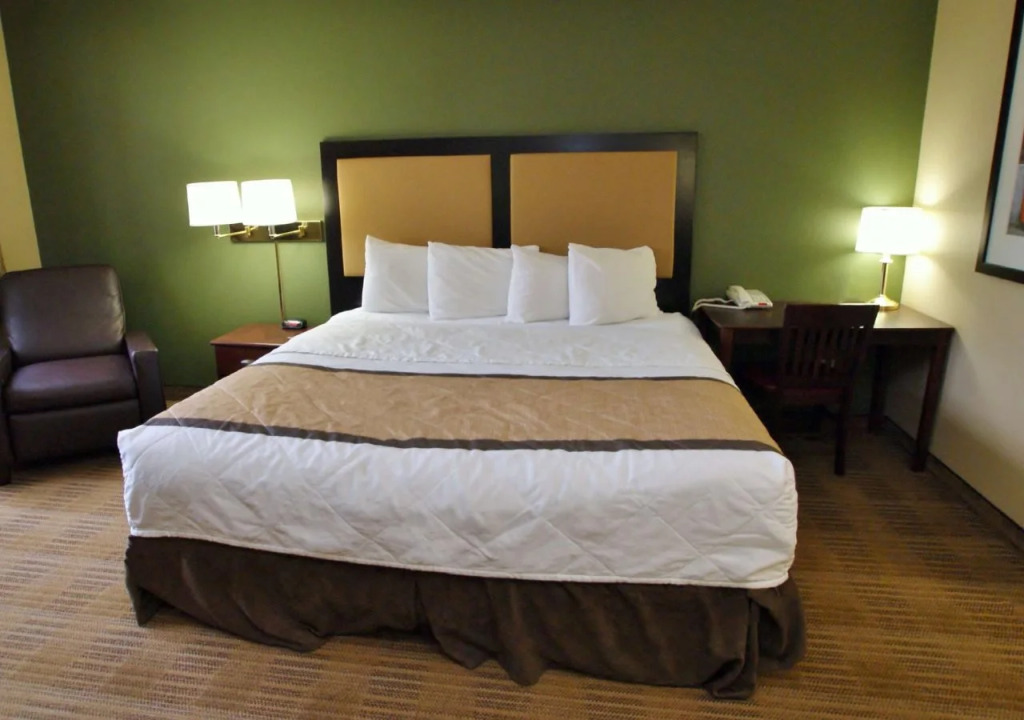 Extended Stay America Suites - Fort Lauderdale - Cypress Creek - Andrews Ave