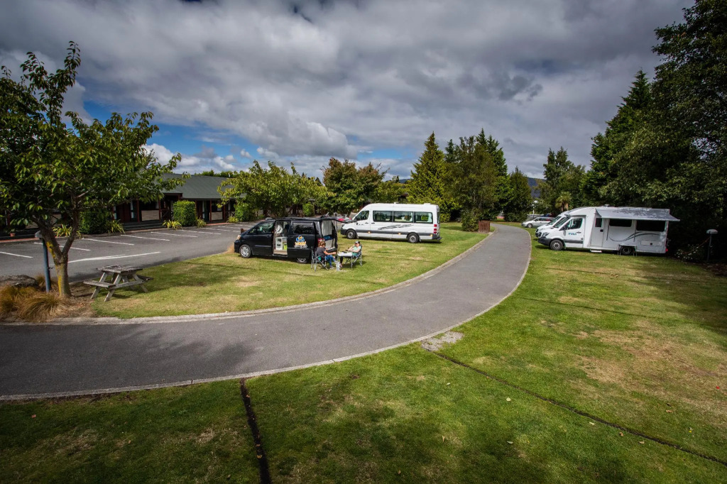 Tasman Holiday Parks - Te Anau
