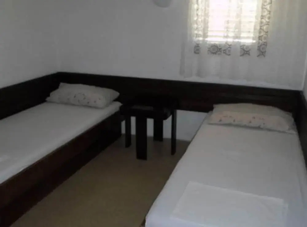 Apartments Miki Rogoznica