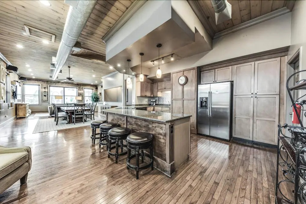 Cook Loft