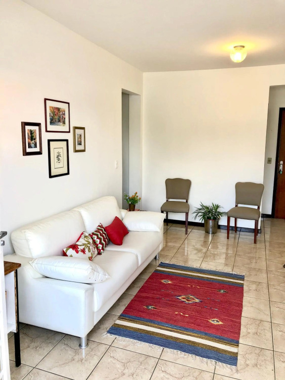 Apartamento Grande - Privado - 3 quartos com 1 suíte