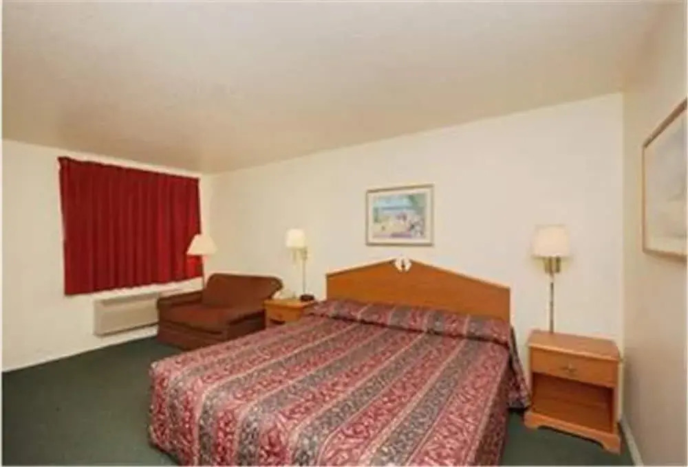 Summit Inn Hempstead