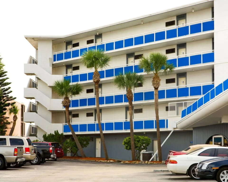 Sea Club IV Resort