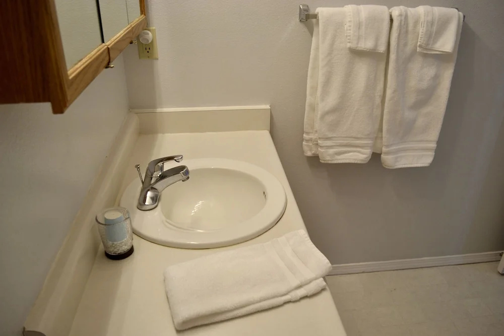 Pioneer Inn Guesthouse