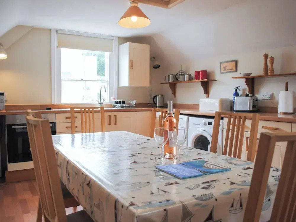 7 Glenthorne House