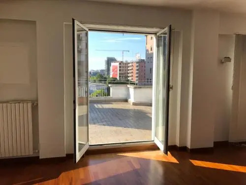 Central Deluxe Apartment