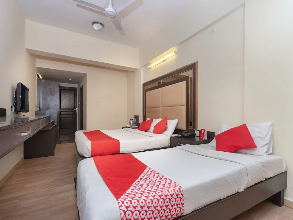 OYO 15972 Bhimaas Corporate Residency