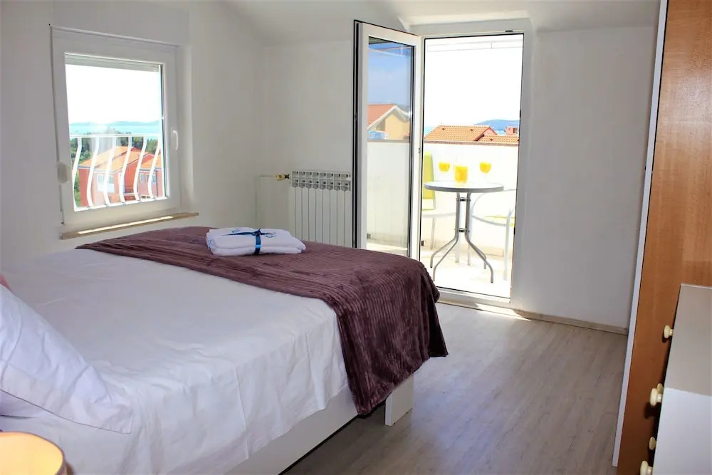 Apartments Estera