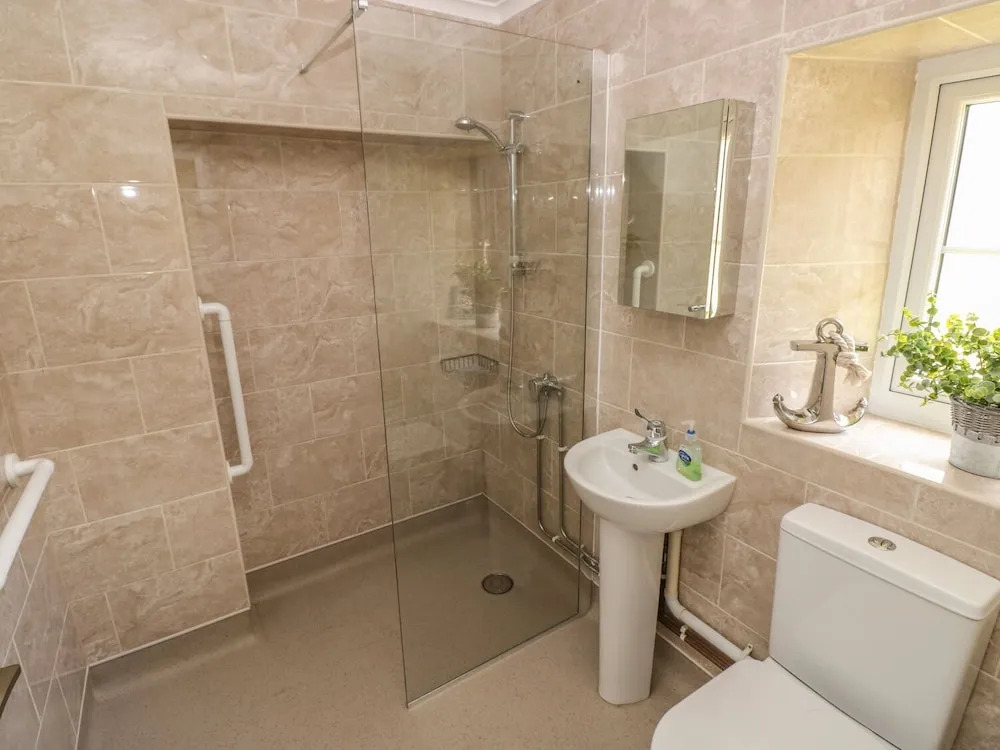 4 Honeyborough Farm Cottages