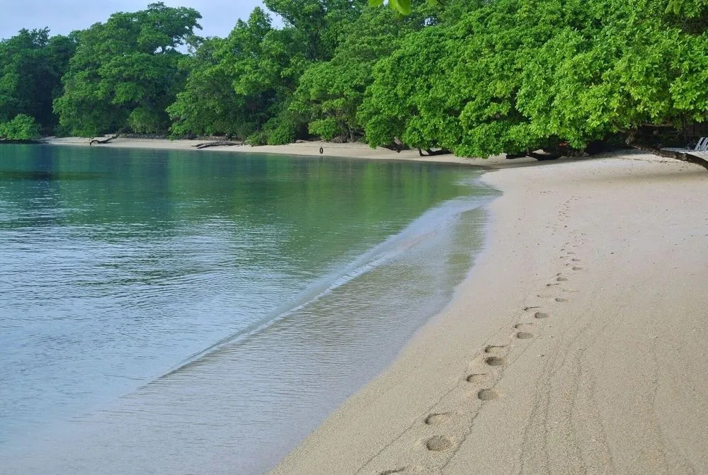 Barrier Beach Resort - Adults Only