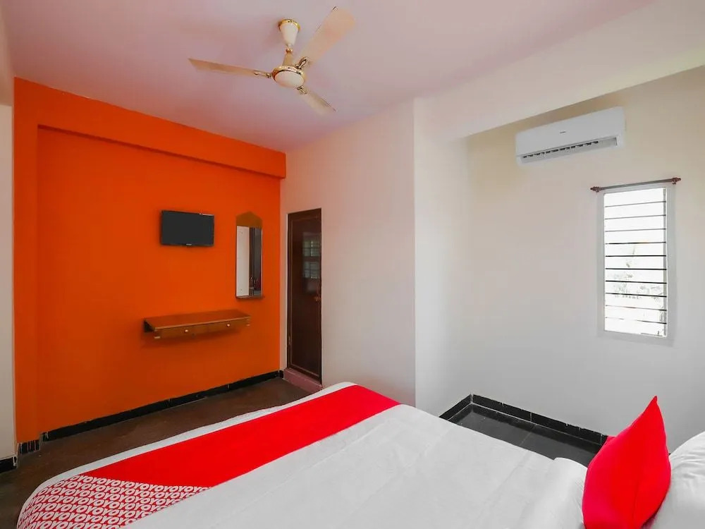 Hotel O Narayani Residency