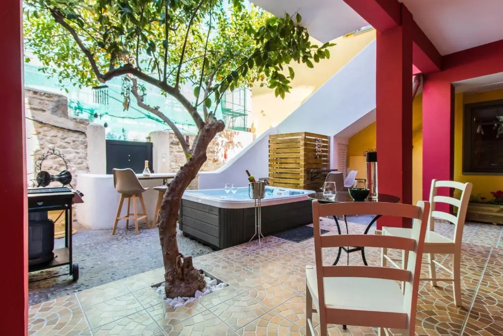 iole boutique house