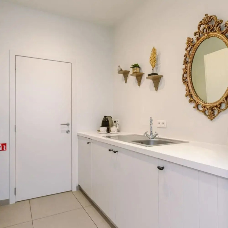Art Deco Style Studio in the Heart of Bruges