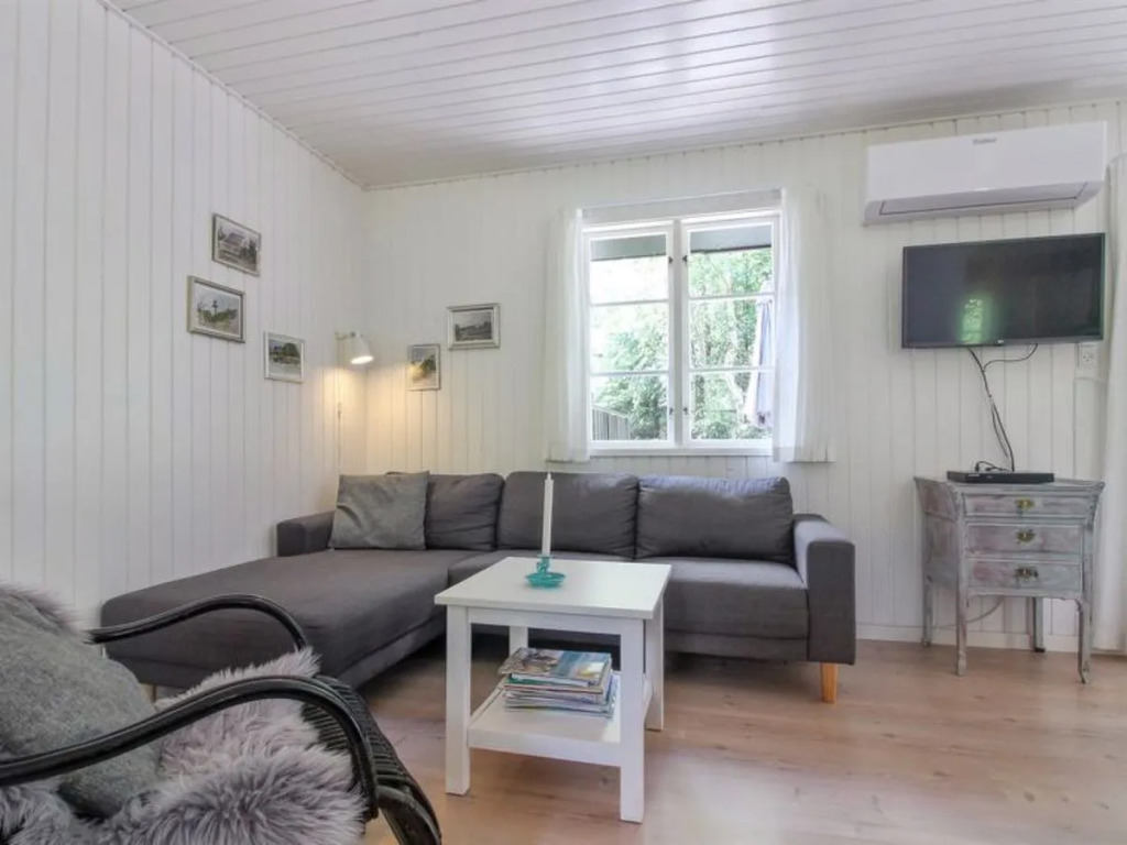Holiday Home Gustav - 250m from the sea by Interhome