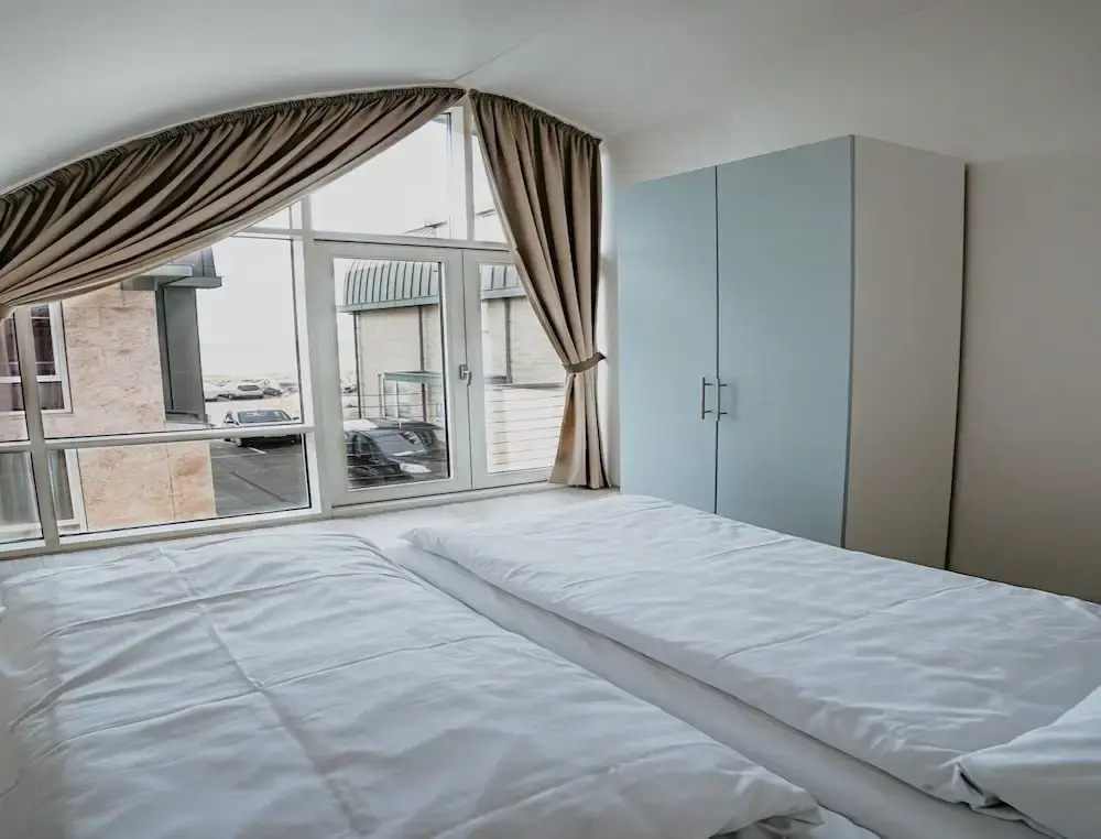 Luxury Apartment Near the Beach