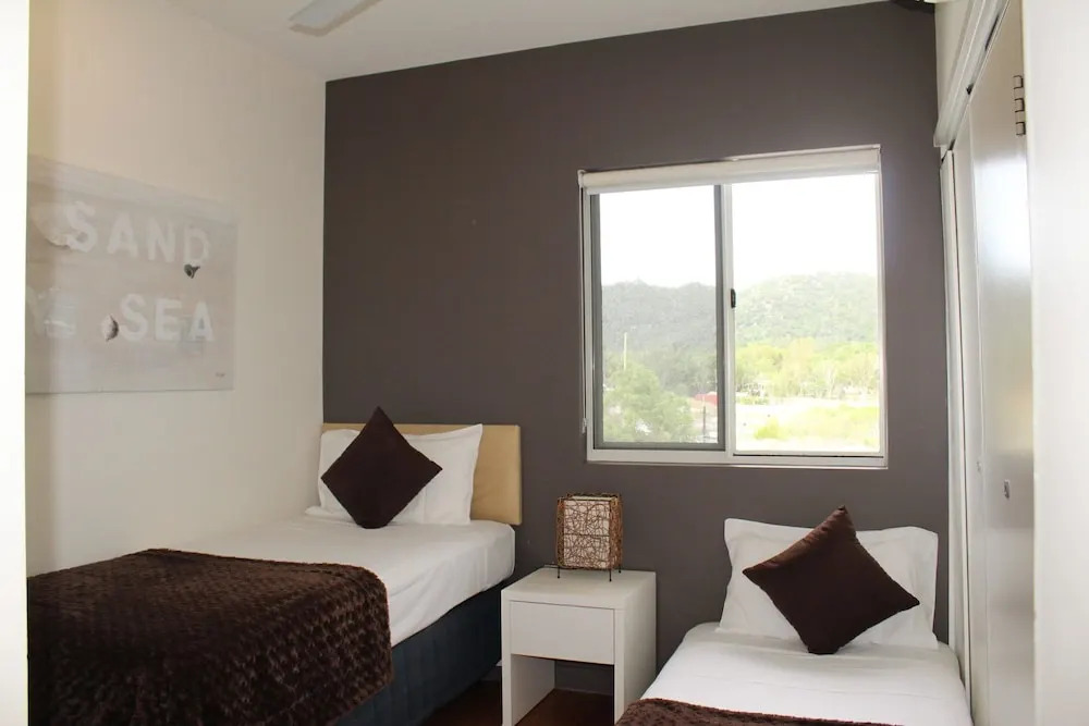 Beachside Apartment 17