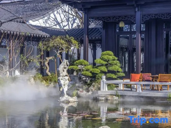Zhoushan Green City Rose Garden Taoyuanli Hotel