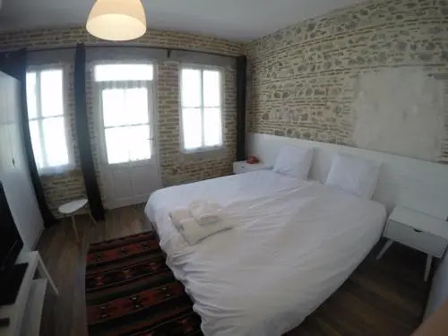 Old Bazaar Rooms