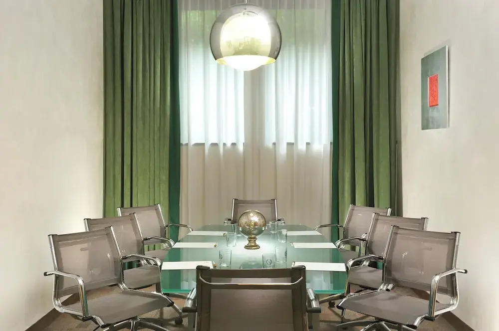 FH55 Med Executive Hotel