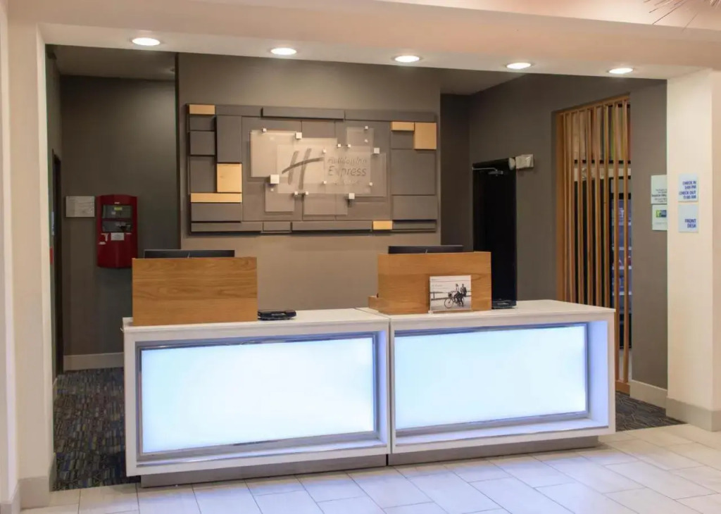 Holiday Inn Express Hotel & Suites Temple-Medical Center Area by IHG