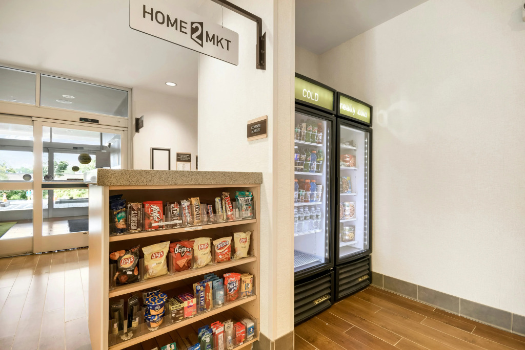 Home2 Suites by Hilton Albany Airport/Wolf Rd