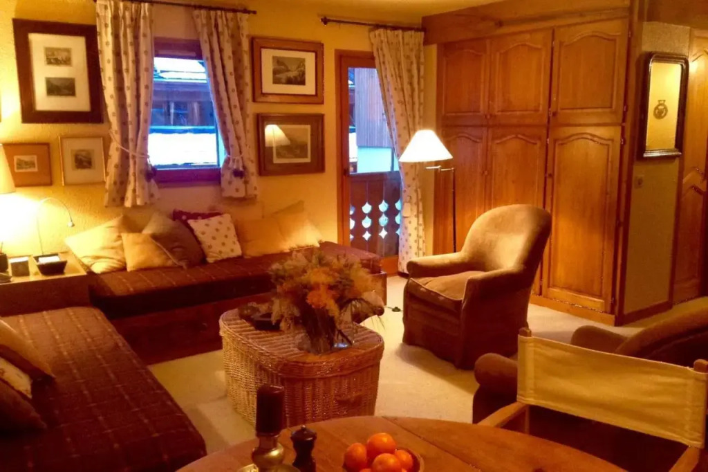 Cosy Apt for 4 in Courchevel