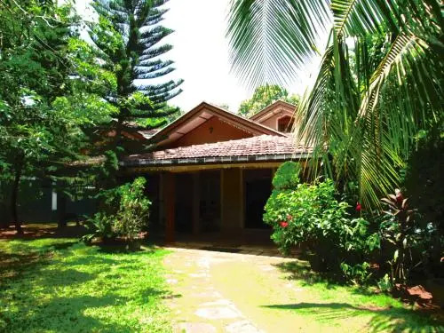 Tusker Safari Bungalow