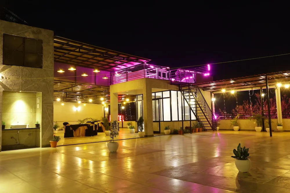 Hotel Krishna Pride
