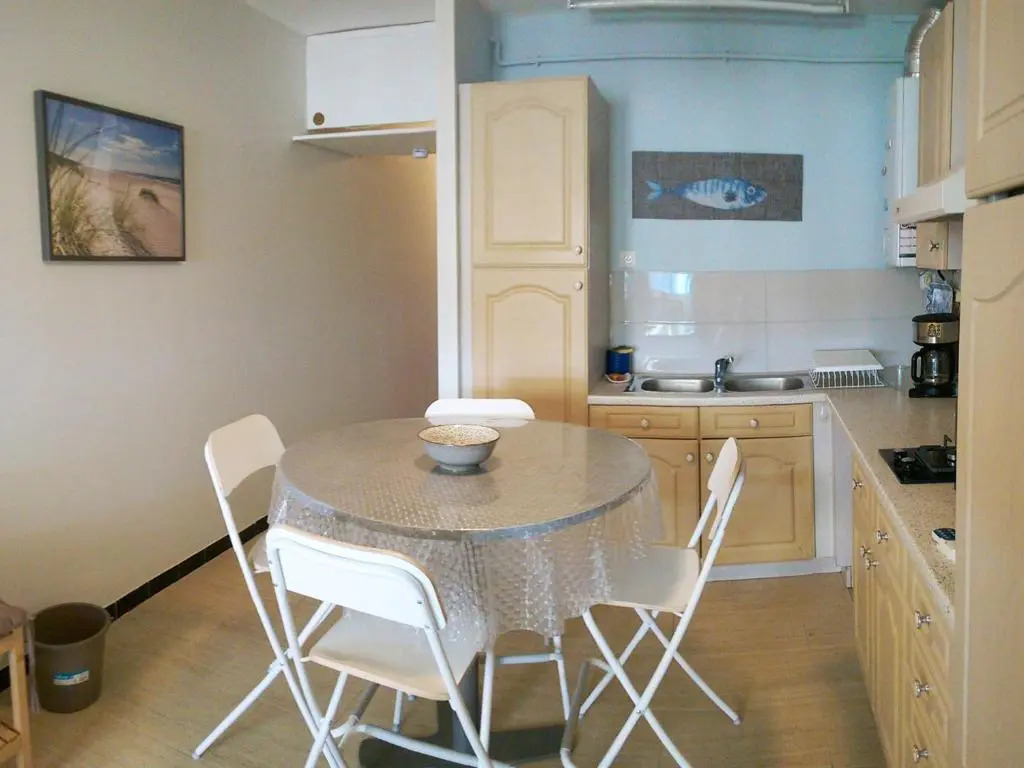 Appartement Sète, 2 pièces, 4 personnes - FR-1-338-358
