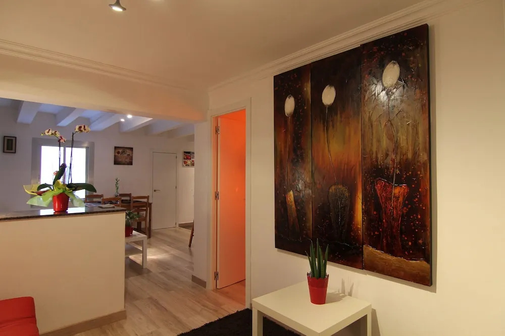 Apartament Gaudi Barcelona Rentals