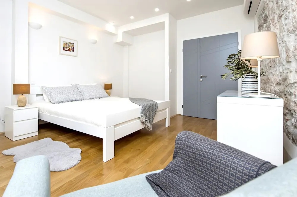 House With 2 Bedrooms in Rovinj, With Wonderful City View, Furnished T