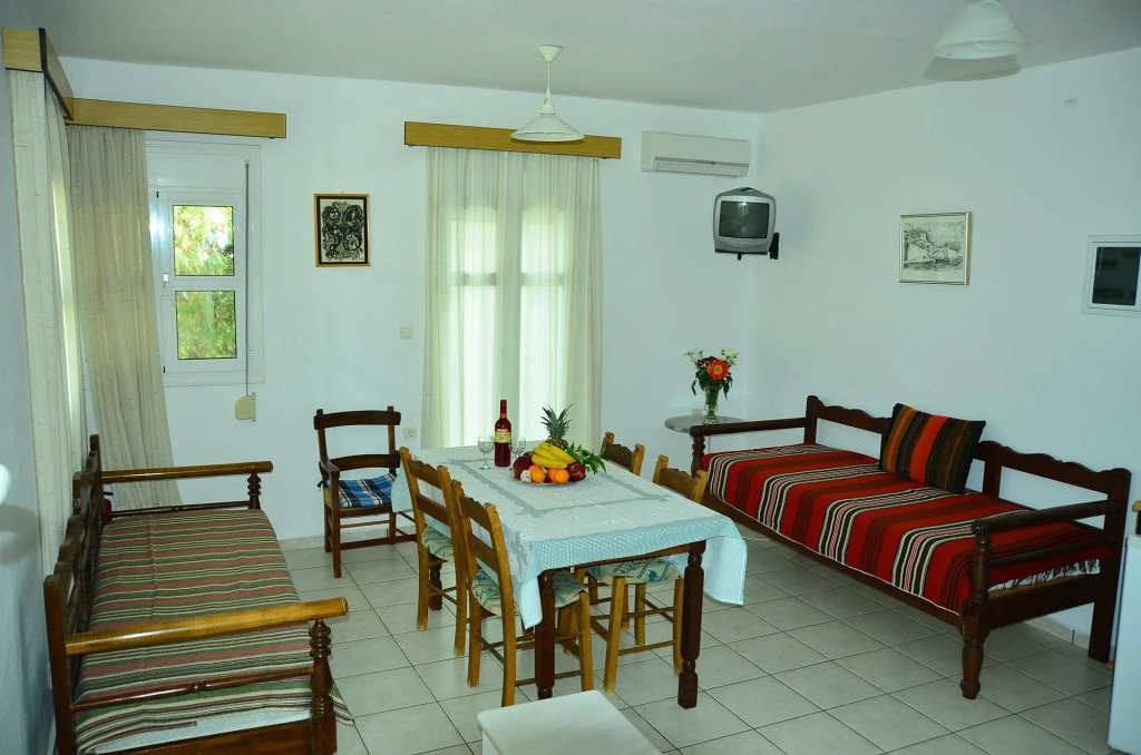 Poppy Villas
