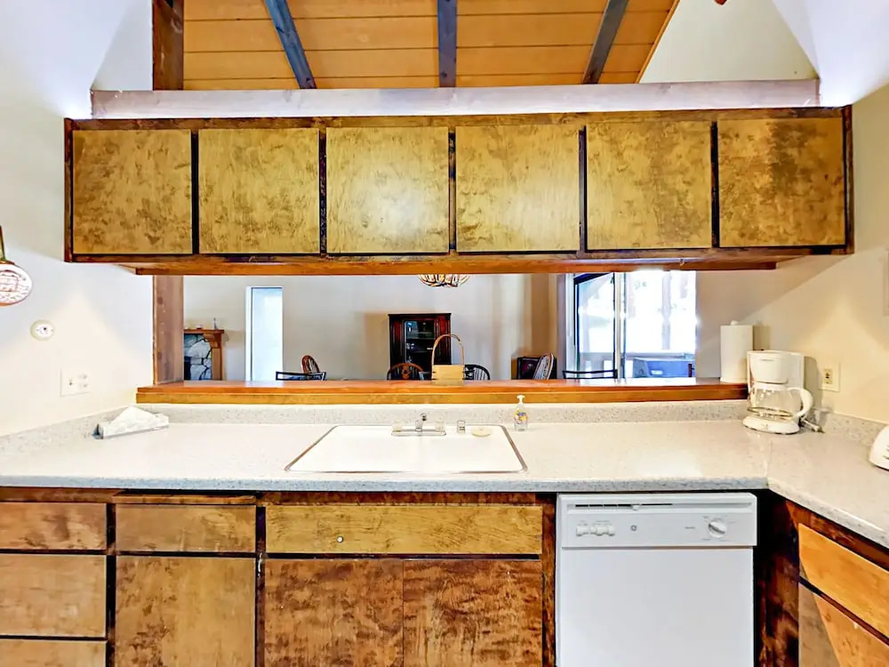 3294 Pine Hill Rd Home 3 Bedrooms 2 Bathrooms Home