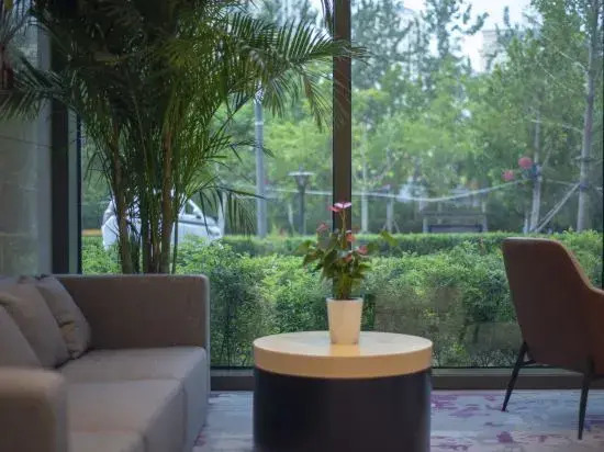 Lavande Hotel (Tianjin Zhongxin Ecological City Jijing Tiandi Branch)