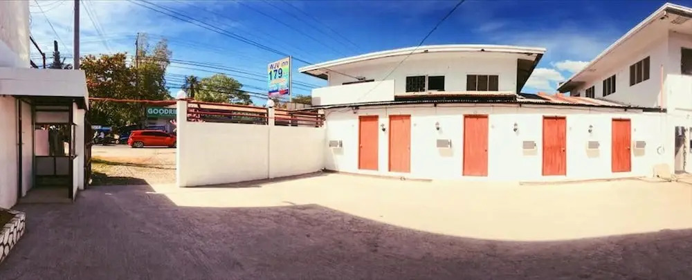 WJV Inn Carcar