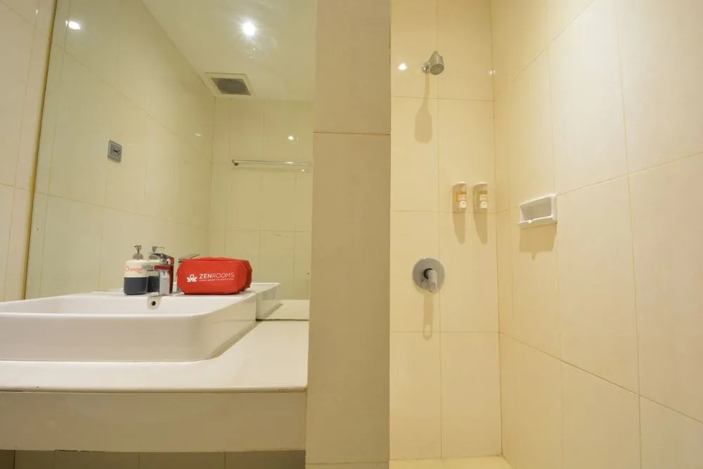 Orange Inn Hotel Mangga Besar