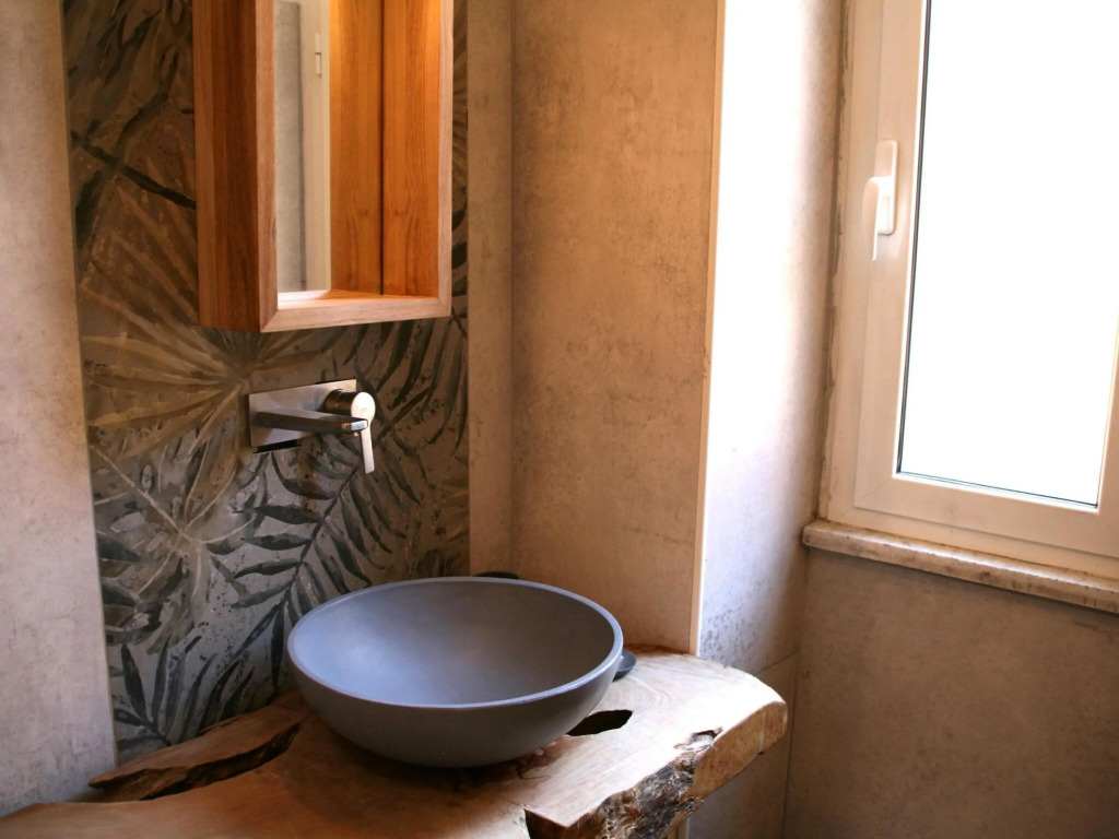 Spacious apartment in Rome