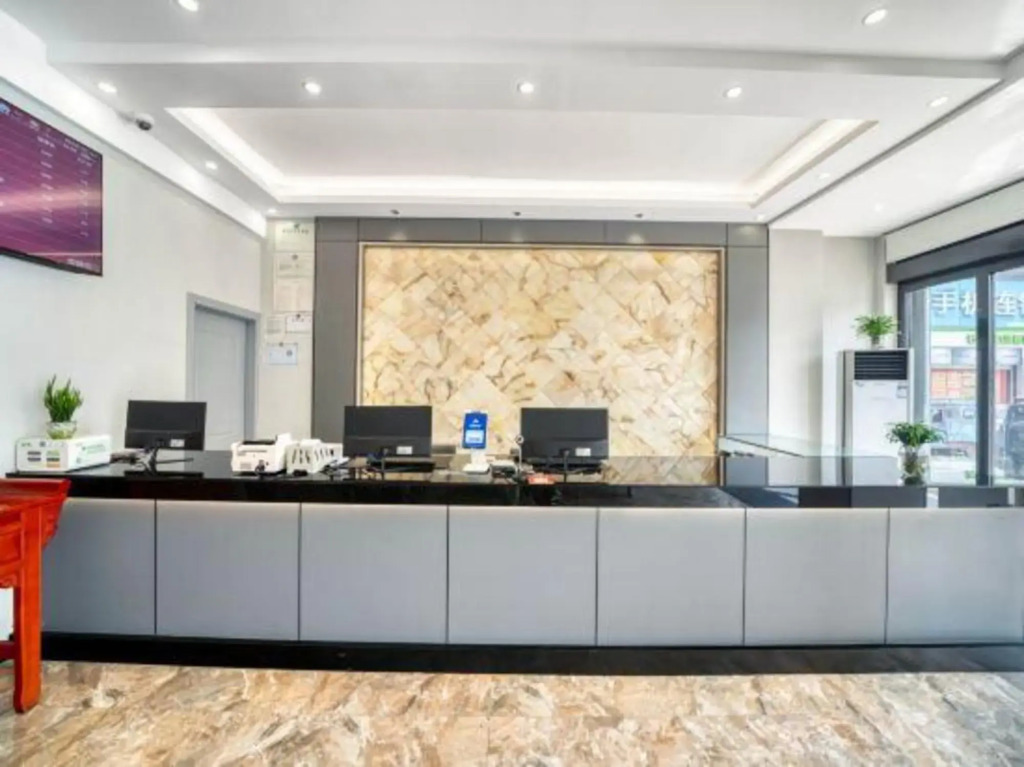 Mingjue Business Hotel