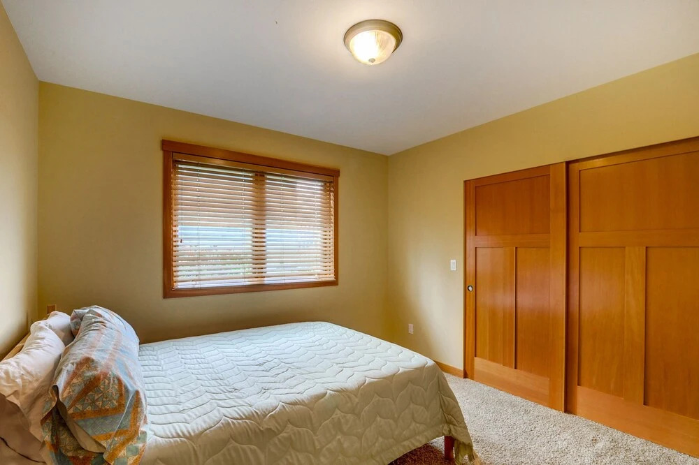 5166 Bayview Rd Home - 4 Br home by RedAwning